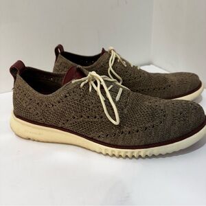 Cole Haan Men’s 2.Zerogrand Truffle/Ivory/Syrah Wingtip Oxfords  size 9.5